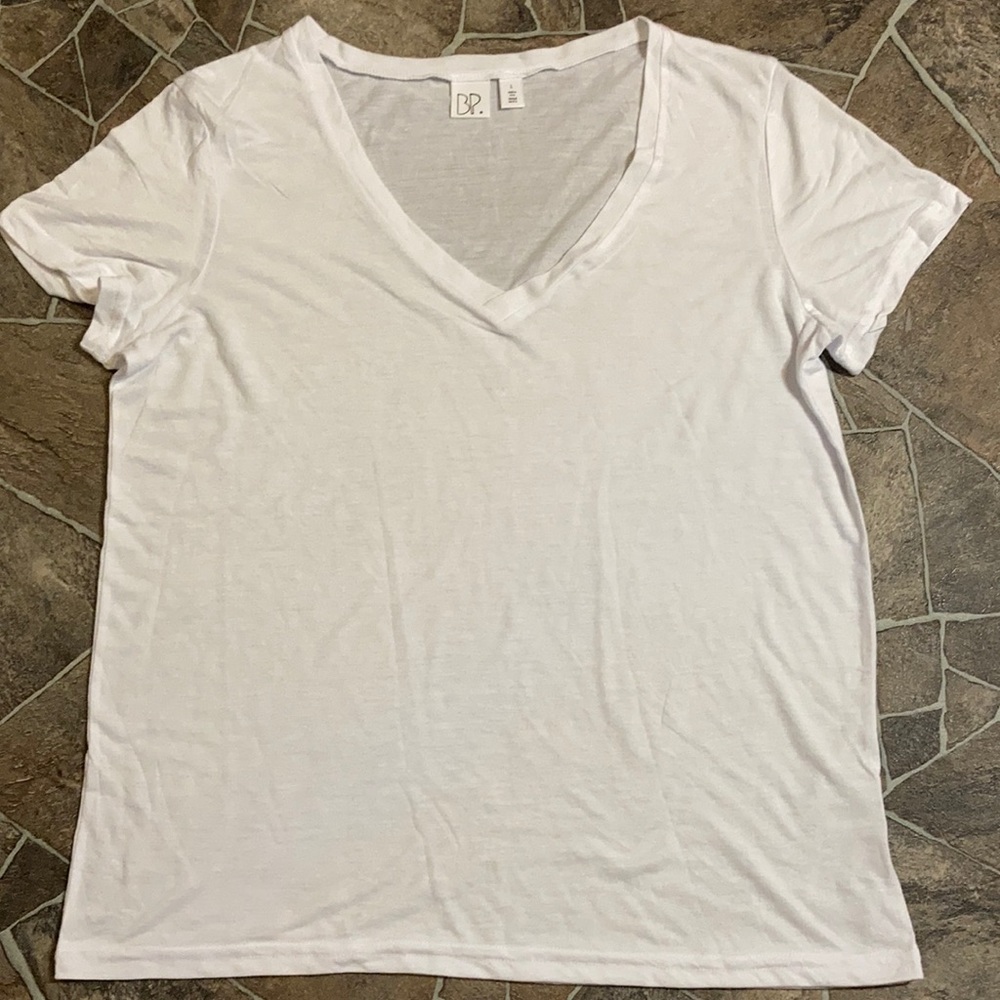 NWOT BP V Neck Basic White T Shirt - Picture 3 of 8